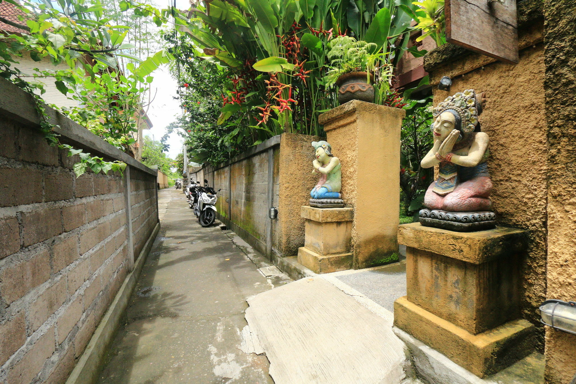 אובוד Frangipani Bungalow מראה חיצוני תמונה