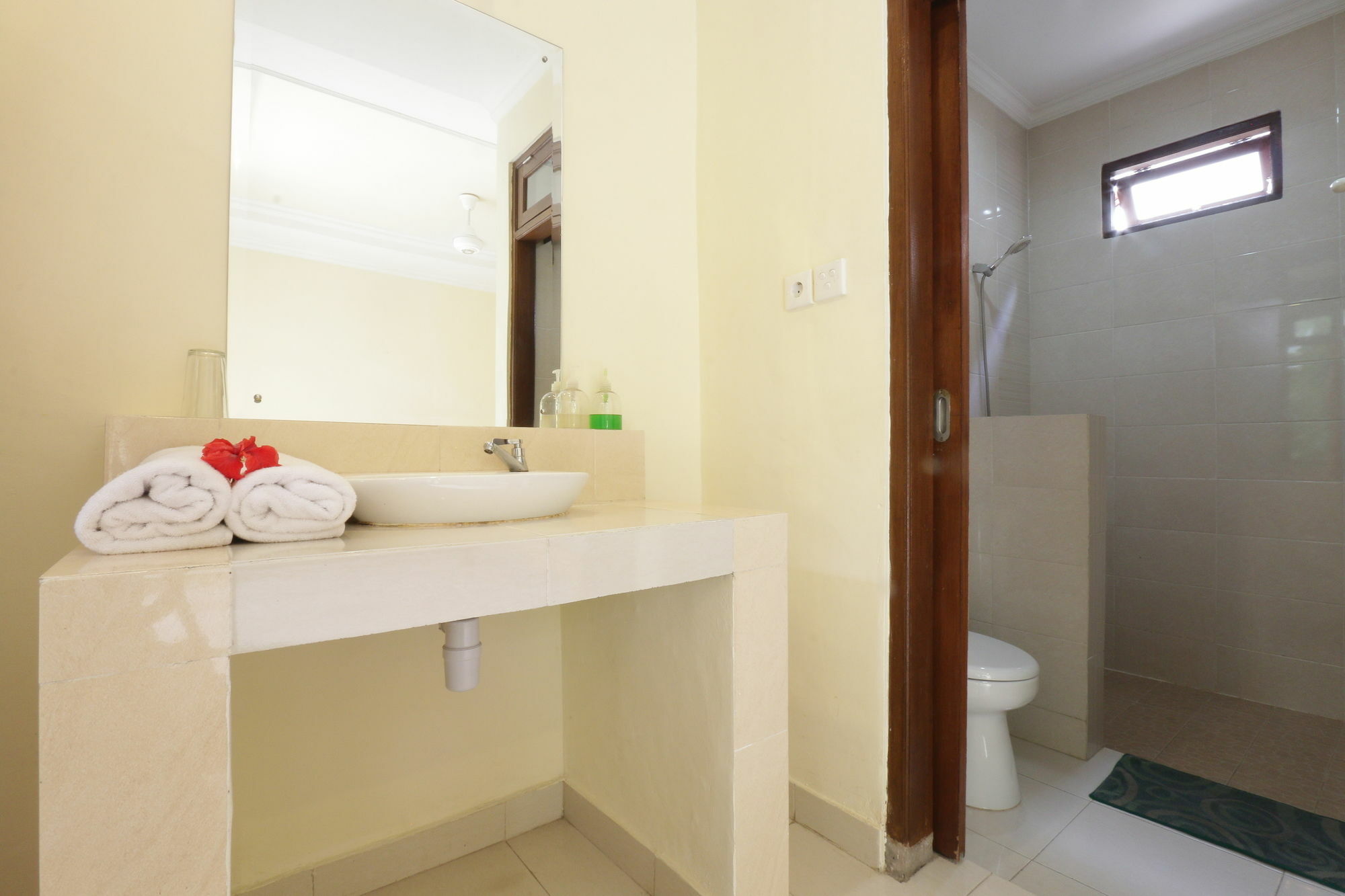 אובוד Frangipani Bungalow מראה חיצוני תמונה