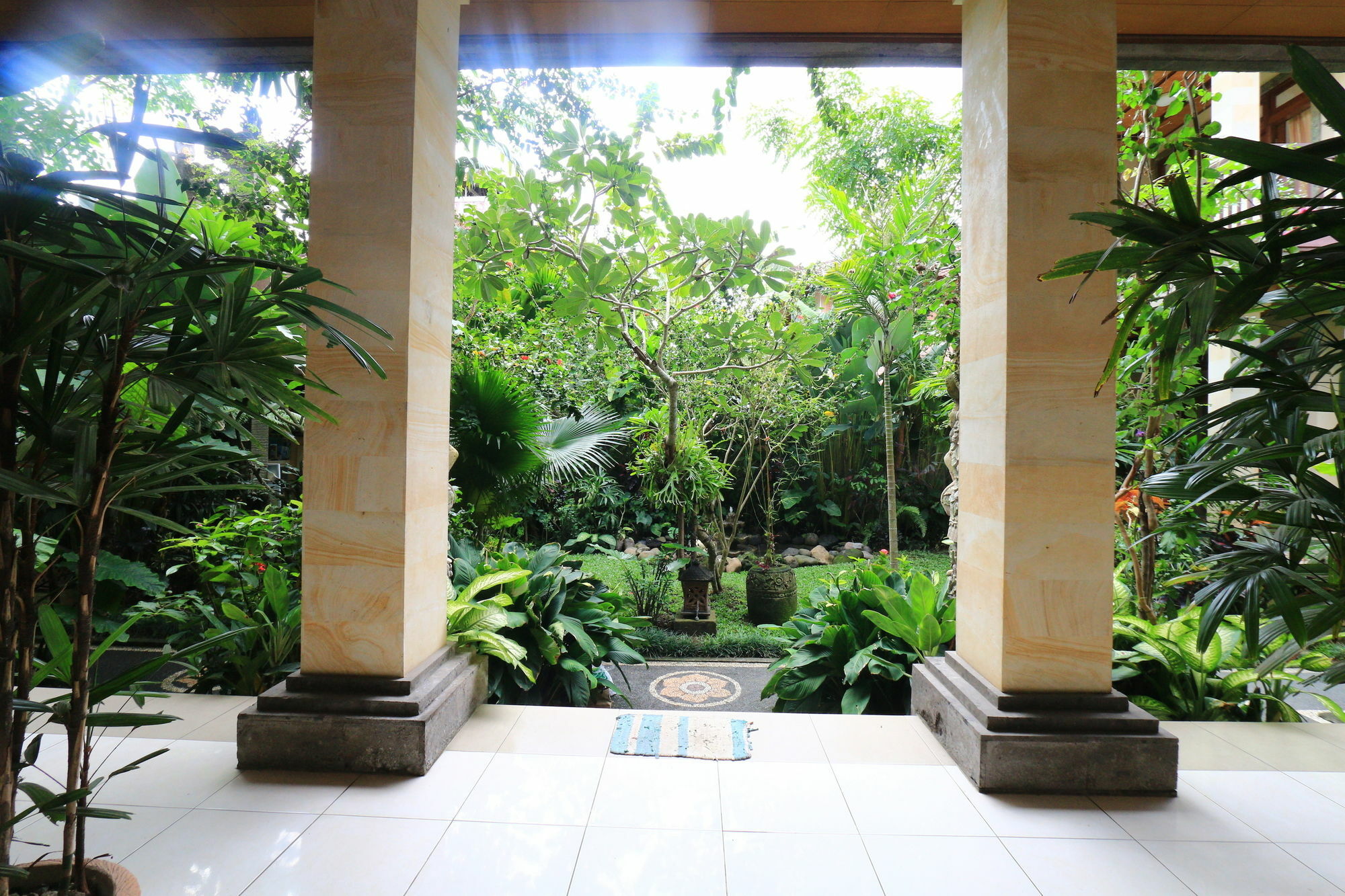 אובוד Frangipani Bungalow מראה חיצוני תמונה